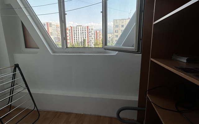 3 rooms Zhetysu 1 Flat