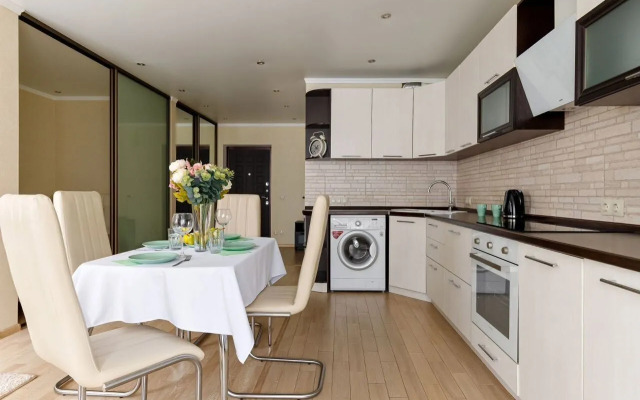 Апартаменты на улице Селезнёва 4/13к2