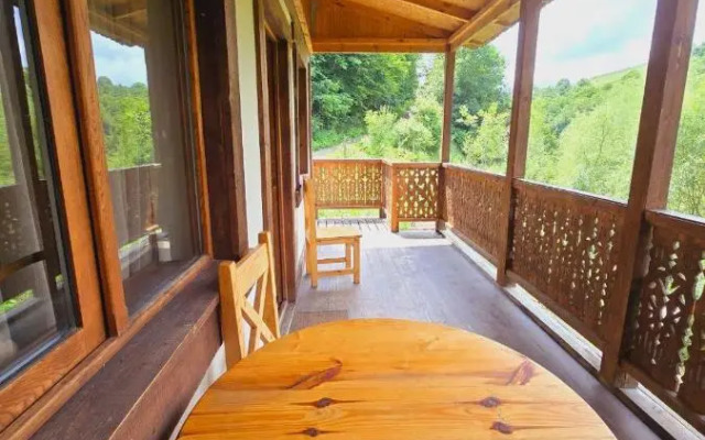 EcoKayan Hotel