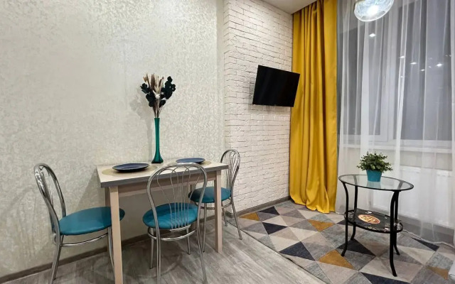 Goluboye Nebo na Shosseynoy, Yana Apart Apartments