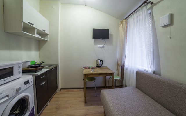 Apartments on Yunaya 12
