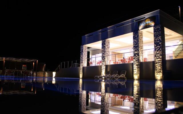 Panagiotis Politis Apart-Hotel
