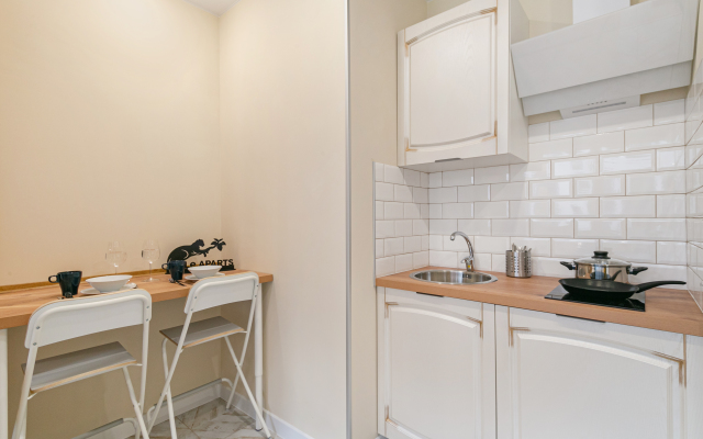 Karta Apartments