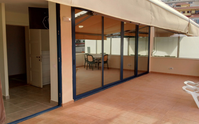 Studiya s Prekrasnym Vidom na Okean Apartments