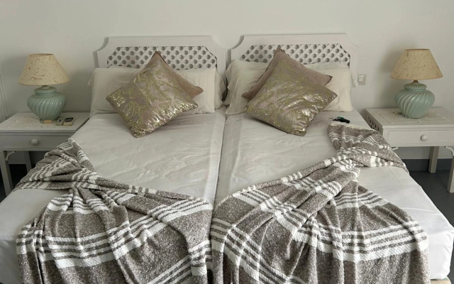 ТаунХаус Near Puerto Banus