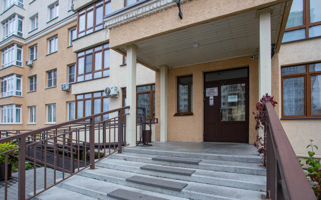 Unique Apart Vesta na Michurina ryadom s Kaznacheystvom. Azotom i Pivovarney Barzha na Michurina 58/3 Apartment