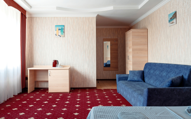 Loza Hotel