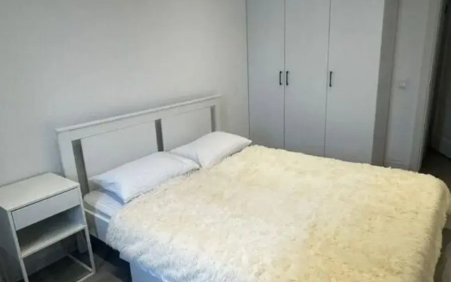 Квартира Однокомнатная на 2-й Луговой 22/1