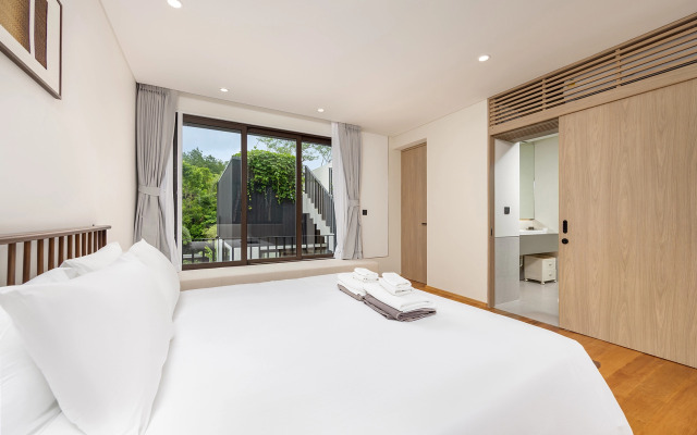 Qabalah 2BR Villa, Pool & Rooftop near Bangtao Villa