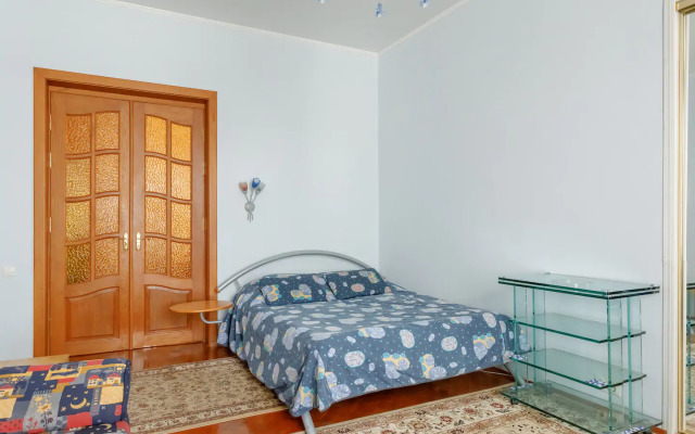 U Patriarshikh Prudov Lodging Houses