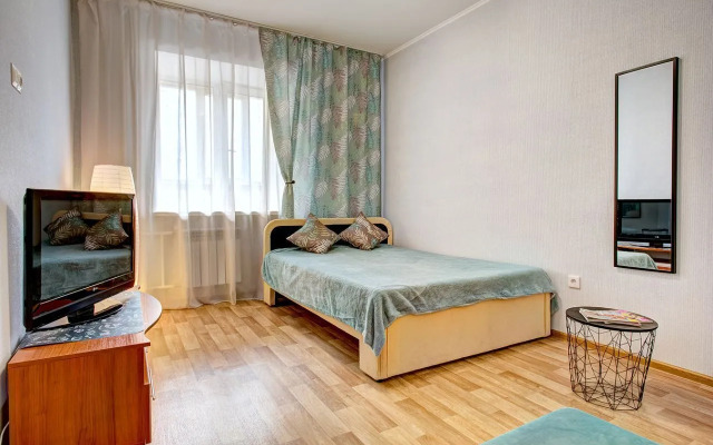 Na Ulitse Sukhodolskaya 12 Flat
