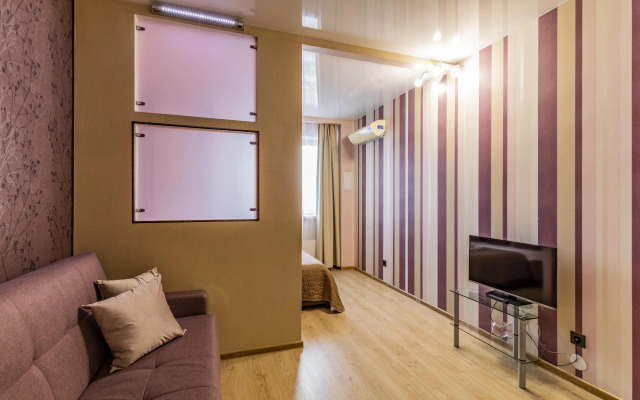 Квартира 1-комнатные BeGuest возле метро Ботаническая для 4х гостей