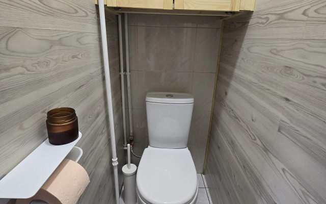 Uyutnaya Odnokomnatnaya Bliz Oktyabryskoy Naberezhnoy Flat