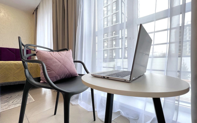 Studiya U Samogo Berega Reki Apartments