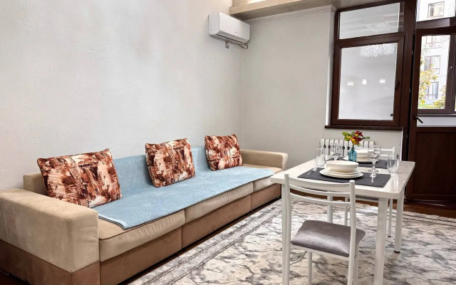 Квартира Уютные апартаменты на Уметалиева 84