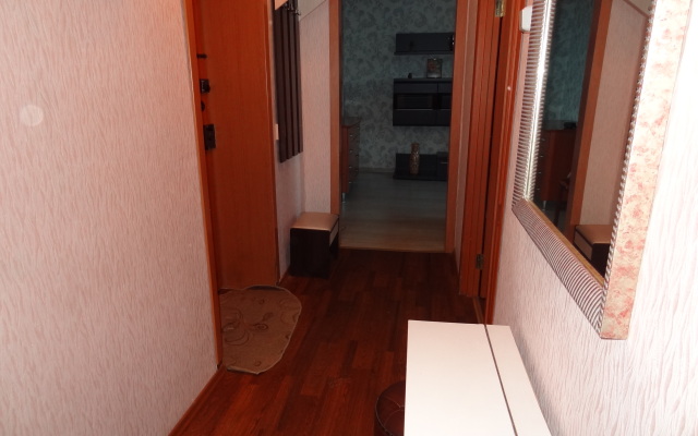 Квартира Двухкомнатная на Спутнике