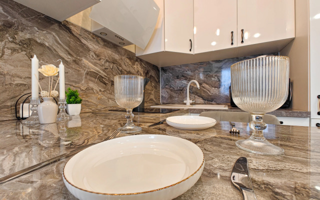 Квартира рядом с теннисным кортом и парком Сибирь House