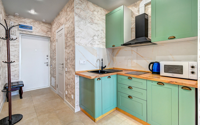 Uyutnye apartamenty Morskaya Simfonya-2 s panoramoy na more, s basseynom na territorii ZHK Apartments