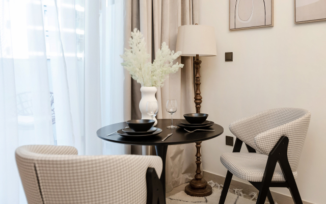 Modern Studio In Azizi Riviera Apartments