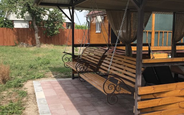 Domik Na Pushkina 15A Guest House