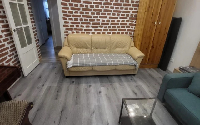 Апартаменты Логово Румс Шестикомнатные