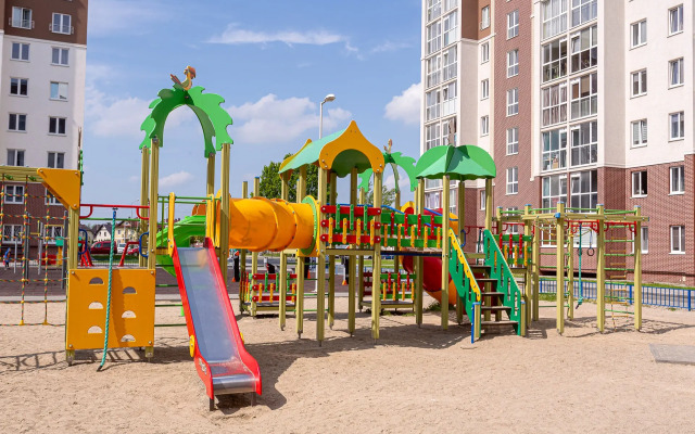 Apartwhite Flat