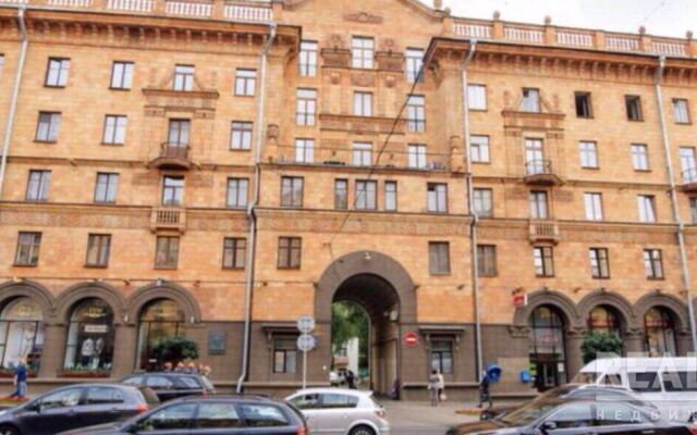 Апартаменты на Ленина 4