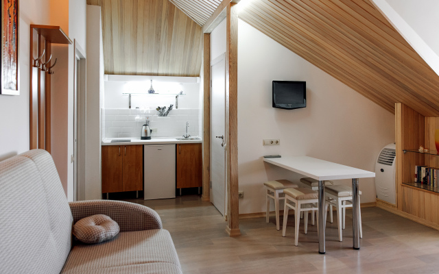 Moy god hotel