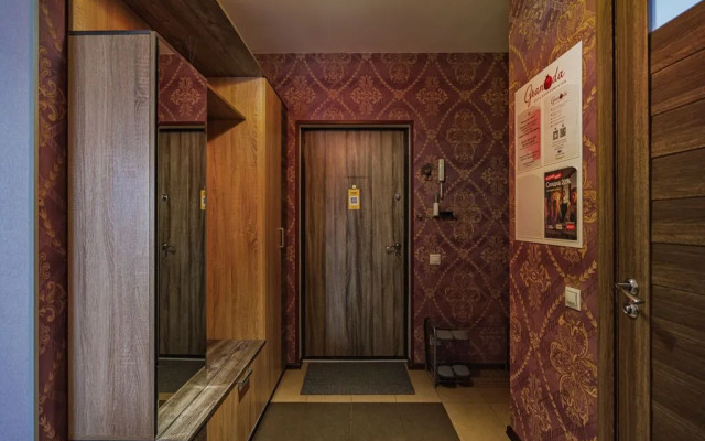 Апартаменты Granada Черноисточинское шоссе 29А