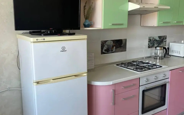 Dvukhkomnatnaya Okolo Parka Pobedy Flat