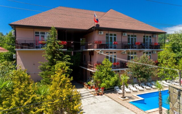 Gostevoy Dom U Yeleny Guest House