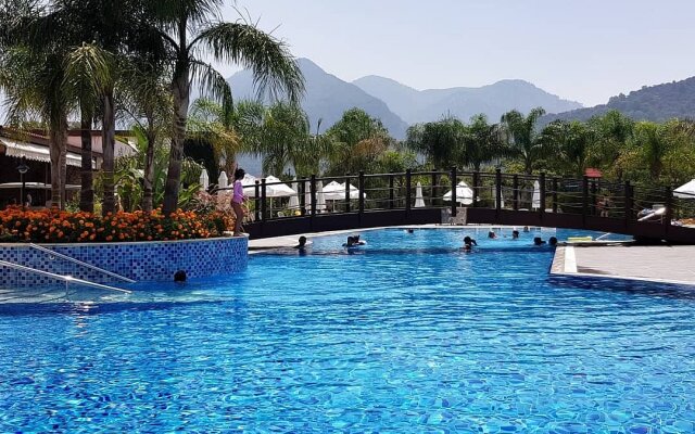 Kimera Lounge Hotel