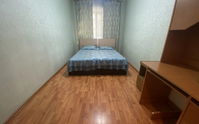 Квартира 3-комнатная на Ангарской 33