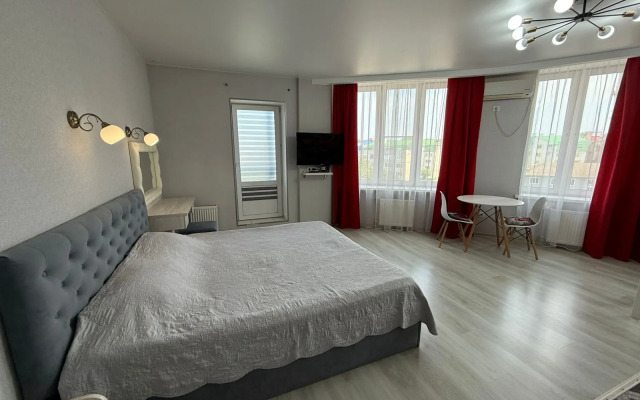 Kvartira Roskoshnaya Kvartira Na Kalinina Flat