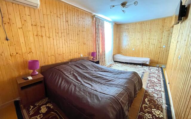 Tsvetochny Ray Guest house