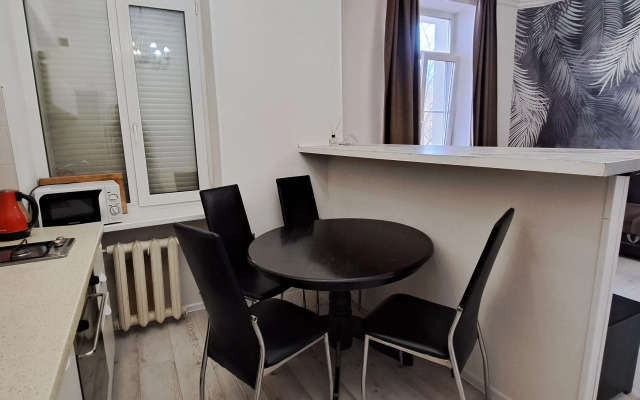 Kievskaya Apartments
