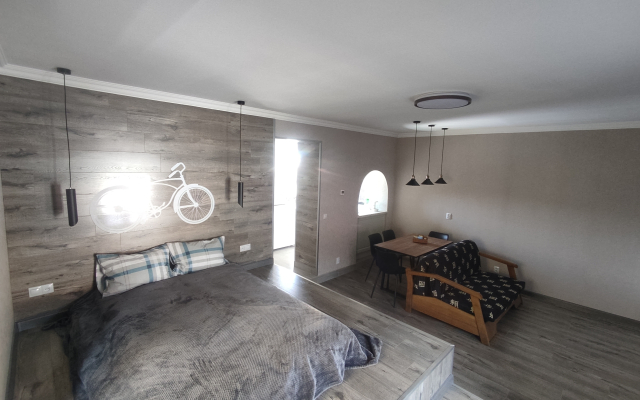 Na Prospekte Kirova 9 Flat