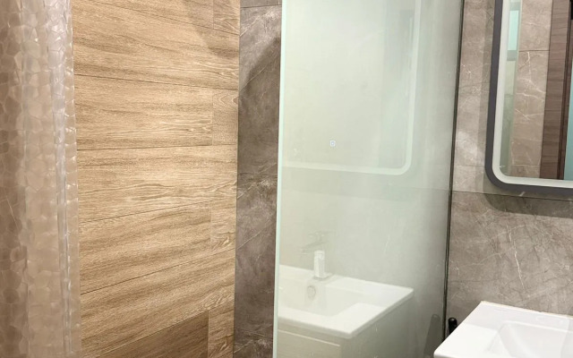 Квартира Огромная квартира с двумя спальнями и детской