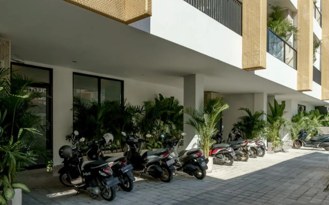 Apart-Otel Sunny Aparts 1