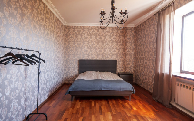 Grushewuy Sad Guest House