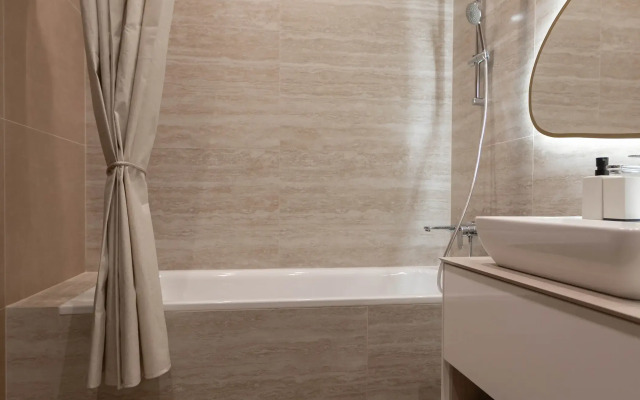 Квартира Riva Apart Burgundy Suite