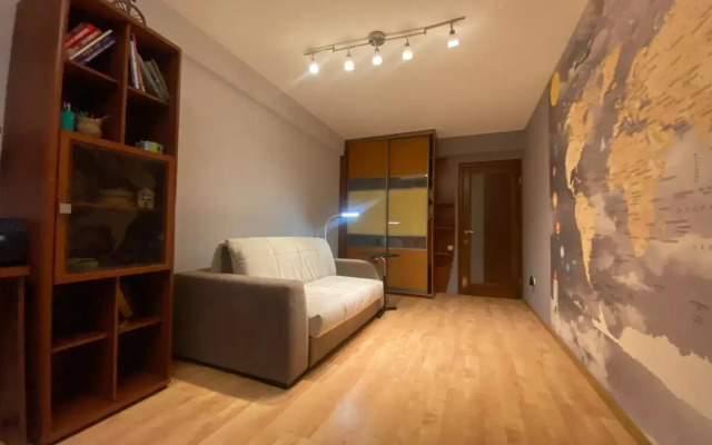 Na Ulitse Gamarnika 2 Flat