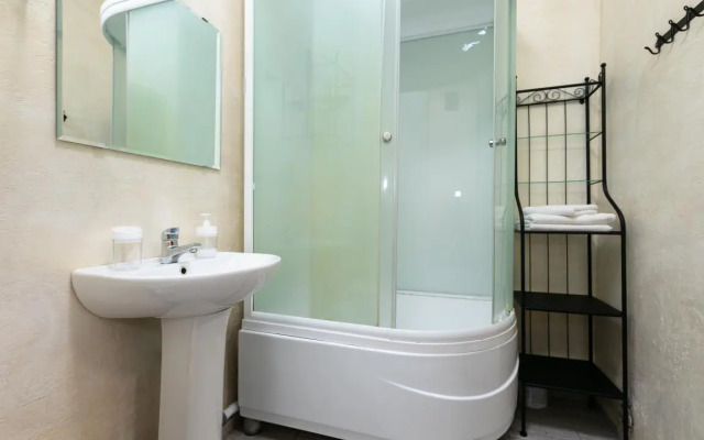 Квартира Этажидейли евродвушка с балконом