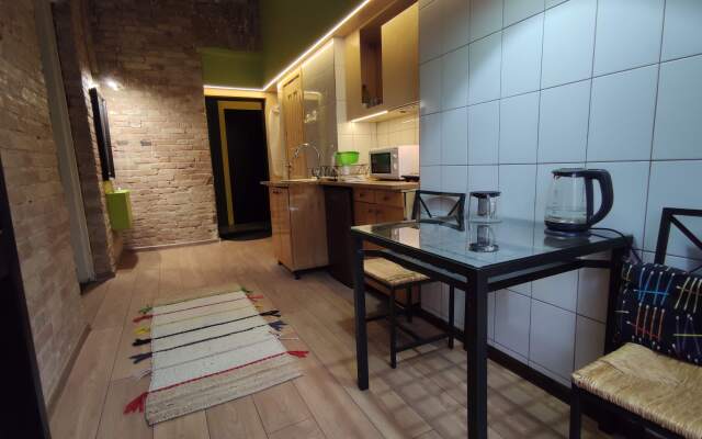Three Narzana 2 Apartments