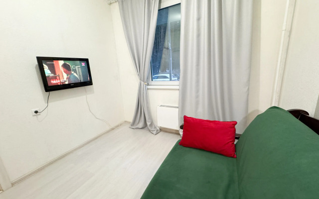 S zaseleniem 24/7 luchshiy servis posutochno 50 Flat
