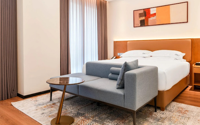 Bamus Sarovar Portico Hotel