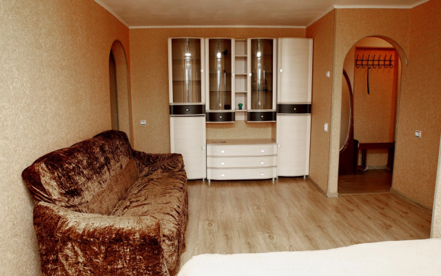 Апартаменты Трехкомнатные Привокзальная 3