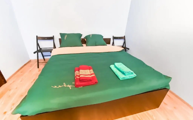 Uyutnaya Kvartira Vozle Sheremetyevo Apartments