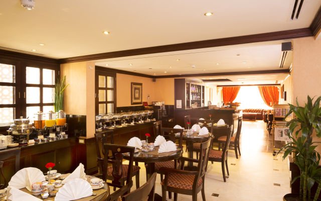 Arabian Courtyard Hotel & Spa