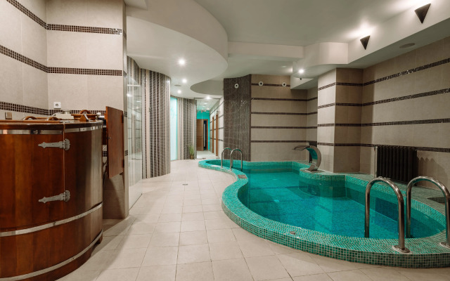 RigaLand Hotel